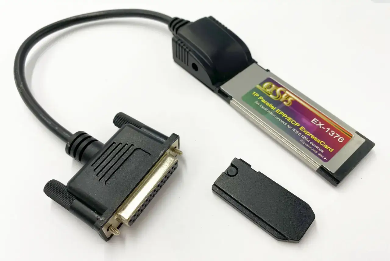 Adapter ExpressCard na port LPT. Idealny do podłączenia starszych drukarek i urządzeń IEEE 1284.